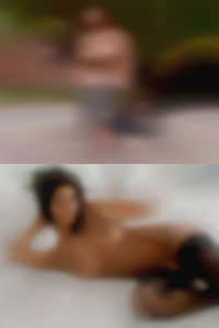 Dogging perfect pussy female to man.